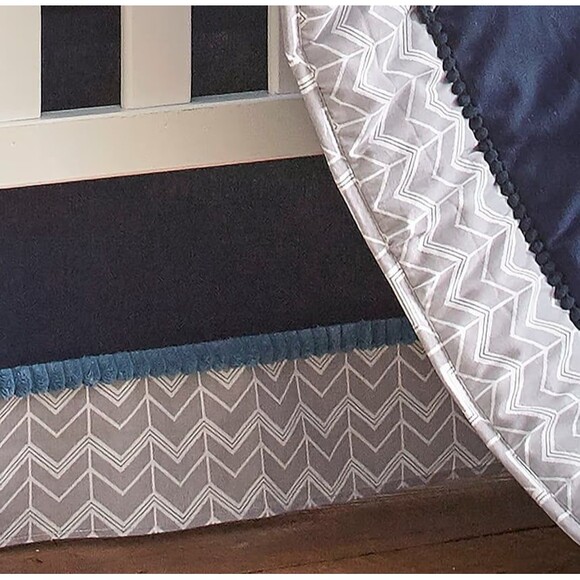 LEVTEX Baby Boy Crib Set (quilt sheets skirt play mat diaper changing mobile) BX - Picture 6 of 11